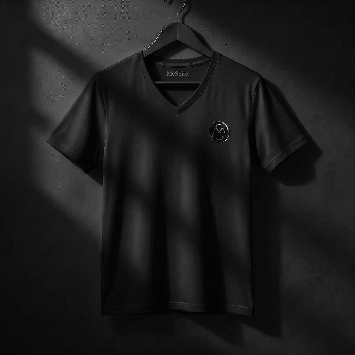 Sophisticated Unisex V Neck Shirt – Timeless Comfort & Style